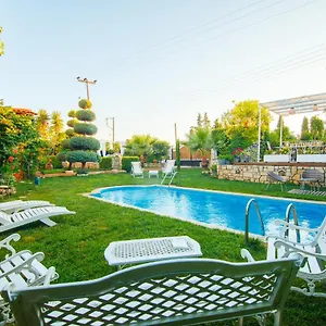  Villa Amelie-private Pool